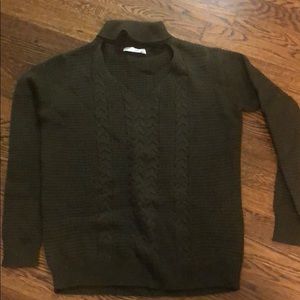 Hunter green cut out turtleneck size L